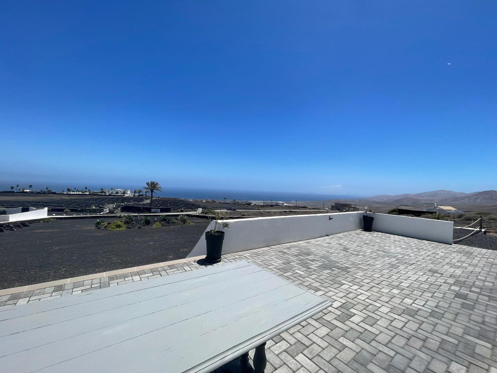 Asomada Views Apartment